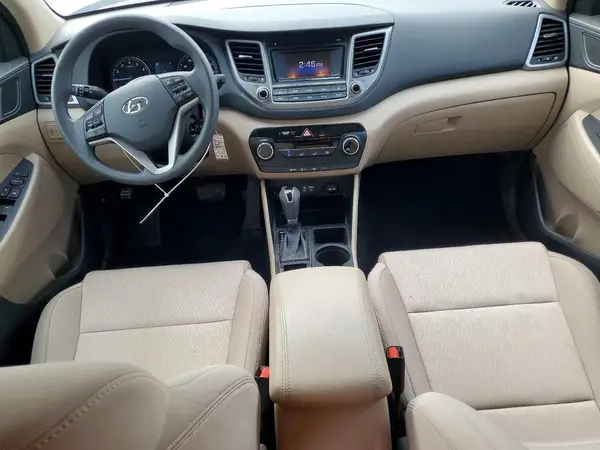 KM8J33A4XHU500195 2017 HYUNDAI TUCSON - Image 8