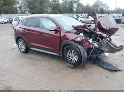 KM8J33A4XHU523945 2017 HYUNDAI TUCSON