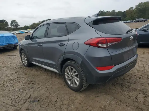 KM8J33A4XHU535660 2017 HYUNDAI TUCSON - Image 2