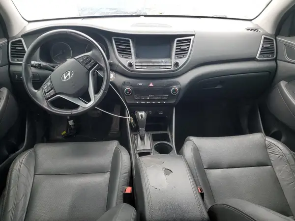 KM8J33A4XHU535660 2017 HYUNDAI TUCSON - Image 8