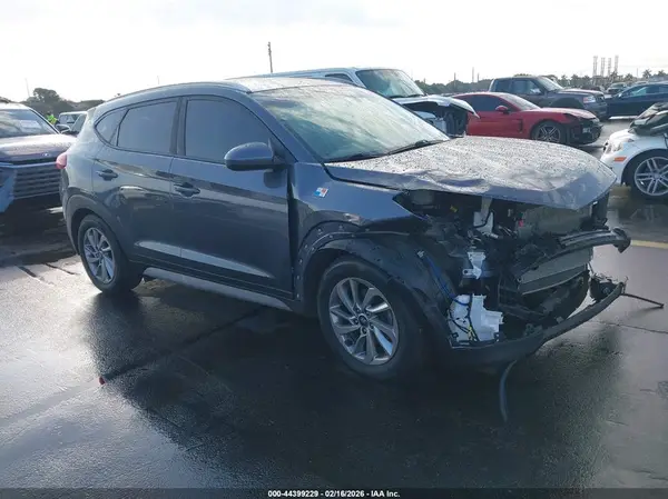 KM8J33A4XJU597520 2018 HYUNDAI TUCSON