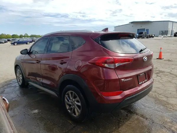 KM8J33A4XJU600352 2018 HYUNDAI TUCSON - Image 2