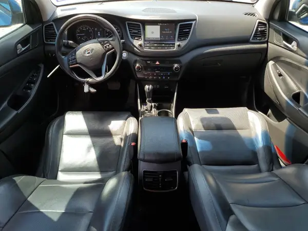 KM8J33A4XJU602263 2018 HYUNDAI TUCSON - Image 8