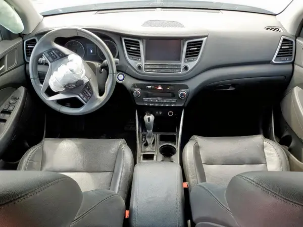 KM8J33A4XJU604613 2018 HYUNDAI TUCSON - Image 8