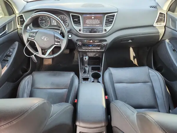 KM8J33A4XJU614154 2018 HYUNDAI TUCSON - Image 8