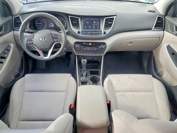 KM8J33A4XJU615465 2018 HYUNDAI TUCSON - Image 8