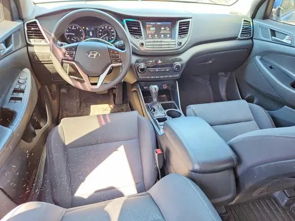 KM8J33A4XJU617751 2018 HYUNDAI TUCSON - Image 8