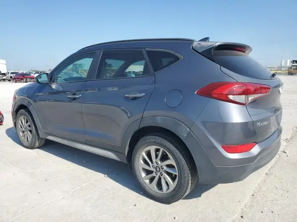 KM8J33A4XJU640785 2018 HYUNDAI TUCSON - Image 2