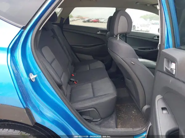 KM8J33A4XJU641063 2018 HYUNDAI TUCSON - Image 8