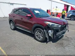 KM8J33A4XJU654072 2018 HYUNDAI TUCSON
