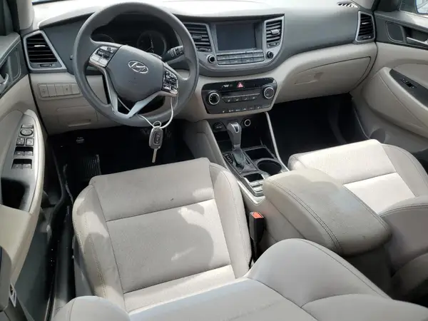 KM8J33A4XJU663659 2018 HYUNDAI TUCSON - Image 8