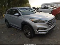KM8J33A4XJU678131 2018 HYUNDAI TUCSON