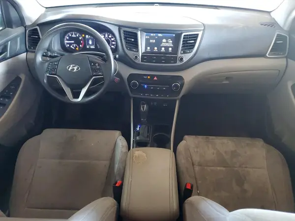 KM8J33A4XJU683331 2018 HYUNDAI TUCSON - Image 8