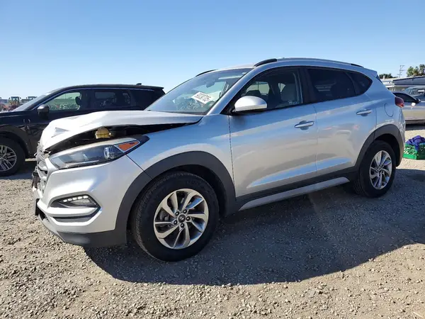 KM8J33A4XJU683362 2018 HYUNDAI TUCSON - Image 1
