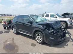 KM8J33A4XJU684527 2018 HYUNDAI TUCSON