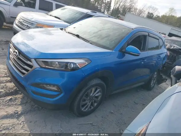 KM8J33A4XJU696290 2018 HYUNDAI TUCSON - Image 2