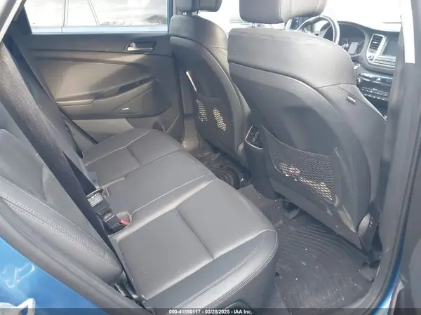 KM8J33A4XJU696290 2018 HYUNDAI TUCSON - Image 8