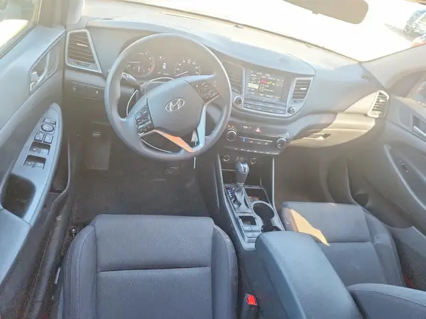 KM8J33A4XJU706624 2018 HYUNDAI TUCSON - Image 8
