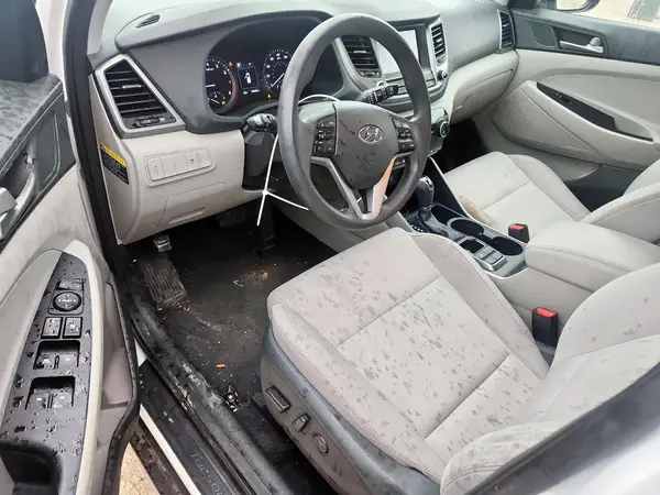 KM8J33A4XJU723021 2018 HYUNDAI TUCSON - Image 8