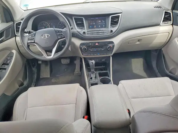 KM8J33A4XJU728624 2018 HYUNDAI TUCSON - Image 8