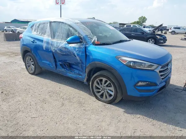 KM8J33A4XJU735721 2018 HYUNDAI TUCSON - Image 1