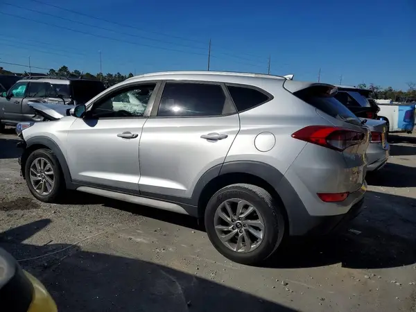 KM8J33A4XJU745018 2018 HYUNDAI TUCSON - Image 2