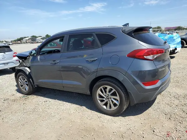 KM8J33A4XJU756892 2018 HYUNDAI TUCSON - Image 2