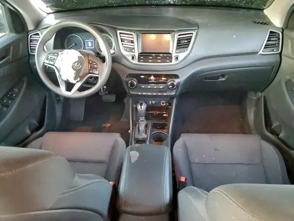 KM8J33A4XJU769285 2018 HYUNDAI TUCSON - Image 8