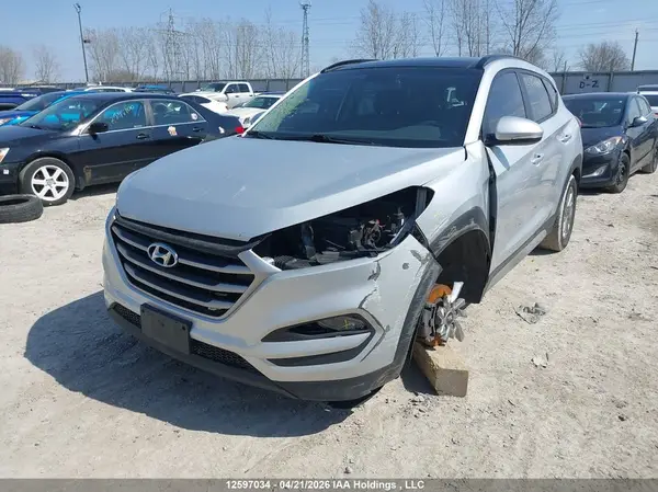 KM8J33A4XJU795983 2018 HYUNDAI TUCSON - Image 2