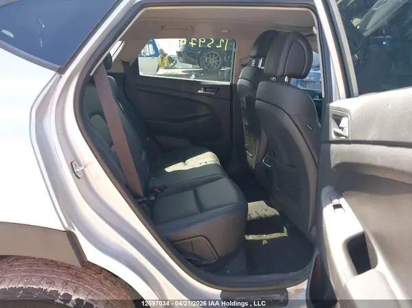 KM8J33A4XJU795983 2018 HYUNDAI TUCSON - Image 8