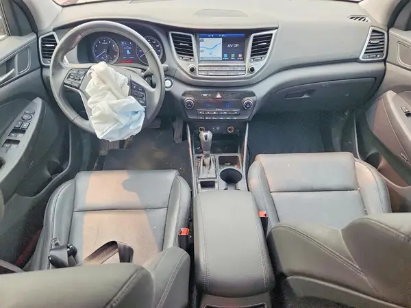 KM8J33A4XJU800115 2018 HYUNDAI TUCSON - Image 8