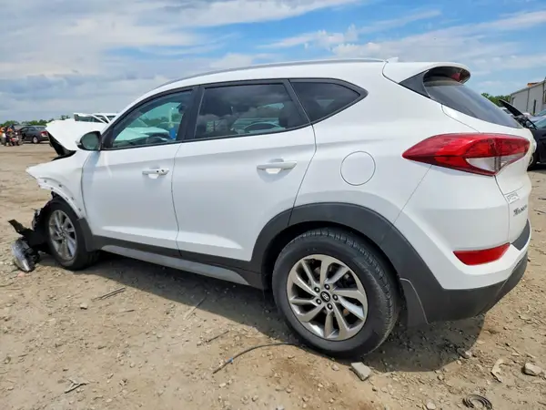 KM8J33A4XJU809333 2018 HYUNDAI TUCSON - Image 2
