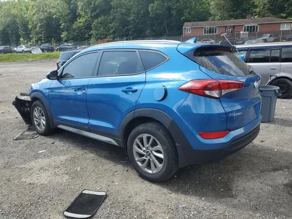 KM8J33A4XJU832403 2018 HYUNDAI TUCSON - Image 2