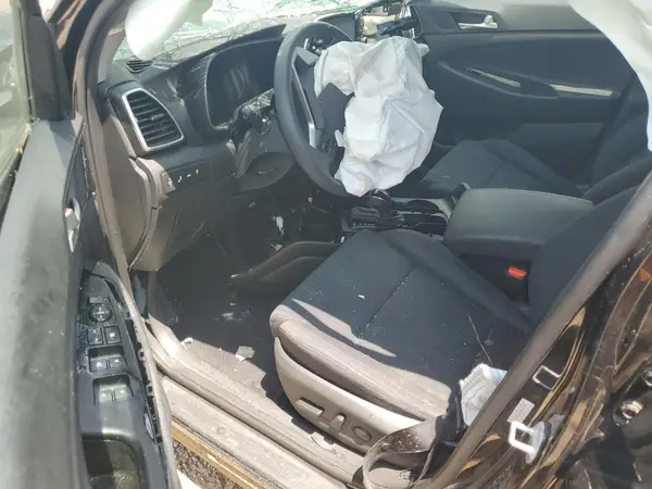 KM8J33A4XKU019192 2019 HYUNDAI TUCSON - Image 8