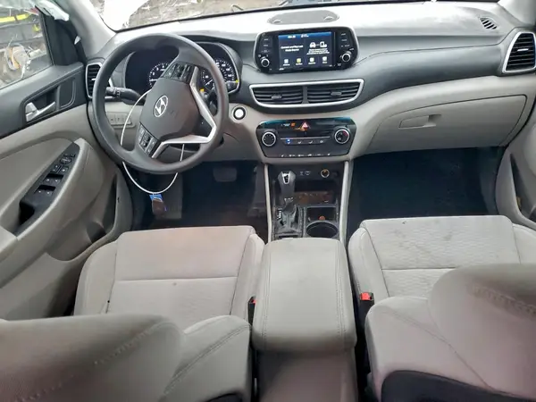 KM8J33A4XKU057912 2019 HYUNDAI TUCSON - Image 8