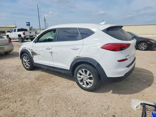 KM8J33A4XKU074886 2019 HYUNDAI TUCSON - Image 2