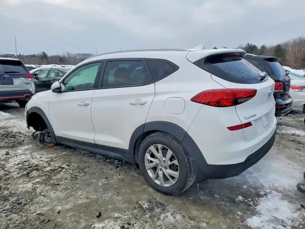 KM8J33A4XKU846707 2019 HYUNDAI TUCSON - Image 2