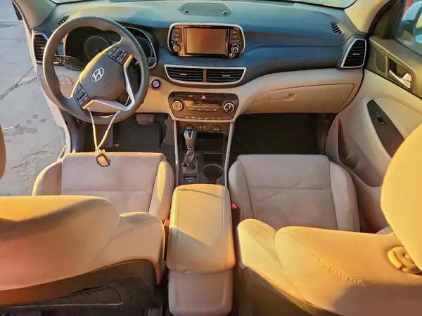 KM8J33A4XKU854287 2019 HYUNDAI TUCSON - Image 8