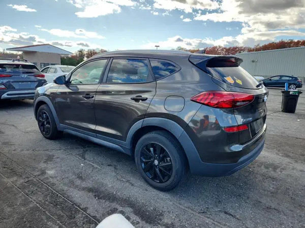 KM8J33A4XKU970623 2019 HYUNDAI TUCSON - Image 2