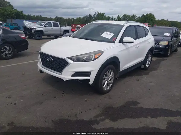 KM8J33A4XKU982707 2019 HYUNDAI TUCSON - Image 2
