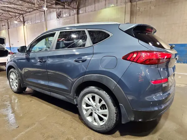 KM8J33A4XLU175640 2020 HYUNDAI TUCSON - Image 2