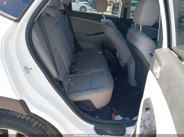 KM8J33A4XMU303733 2021 HYUNDAI TUCSON - Image 8