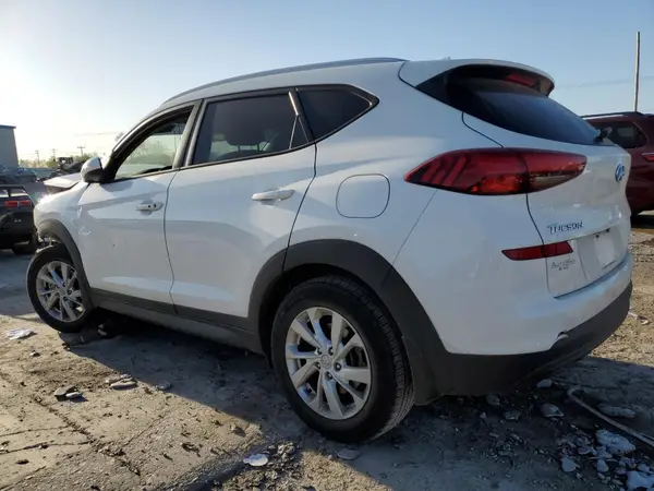 KM8J33A4XMU318040 2021 HYUNDAI TUCSON - Image 2
