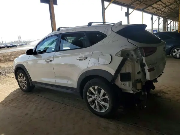 KM8J33A4XMU326011 2021 HYUNDAI TUCSON - Image 2