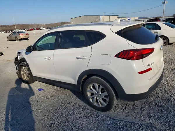 KM8J33A4XMU327174 2021 HYUNDAI TUCSON - Image 2