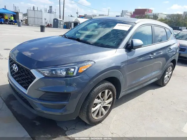 KM8J33A4XMU382675 2021 HYUNDAI TUCSON - Image 2