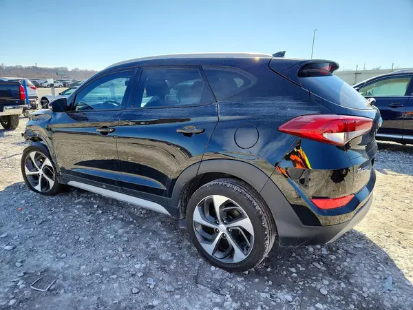 KM8J33AL0JU735962 2018 HYUNDAI TUCSON - Image 2
