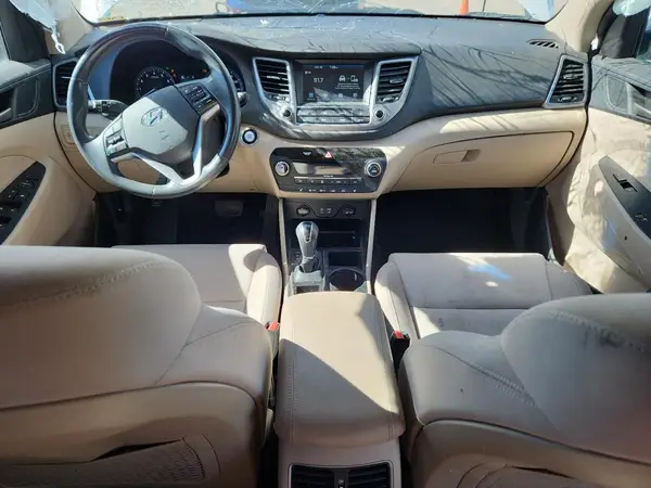 KM8J33AL0JU759789 2018 HYUNDAI TUCSON - Image 8