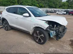 KM8J33AL0JU800647 2018 HYUNDAI TUCSON