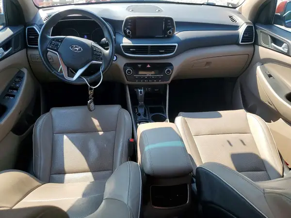 KM8J33AL0KU000285 2019 HYUNDAI TUCSON - Image 8